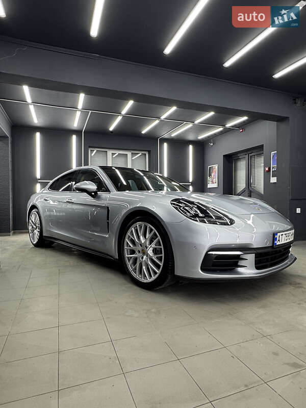 Фастбэк Porsche Panamera 2017 в Коломые фото 35 Фастбэк Porsche Panamera 2017 в Коломые