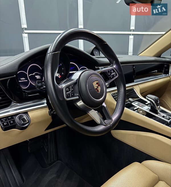 Фастбэк Porsche Panamera 2017 в Коломые фото 60 Фастбэк Porsche Panamera 2017 в Коломые