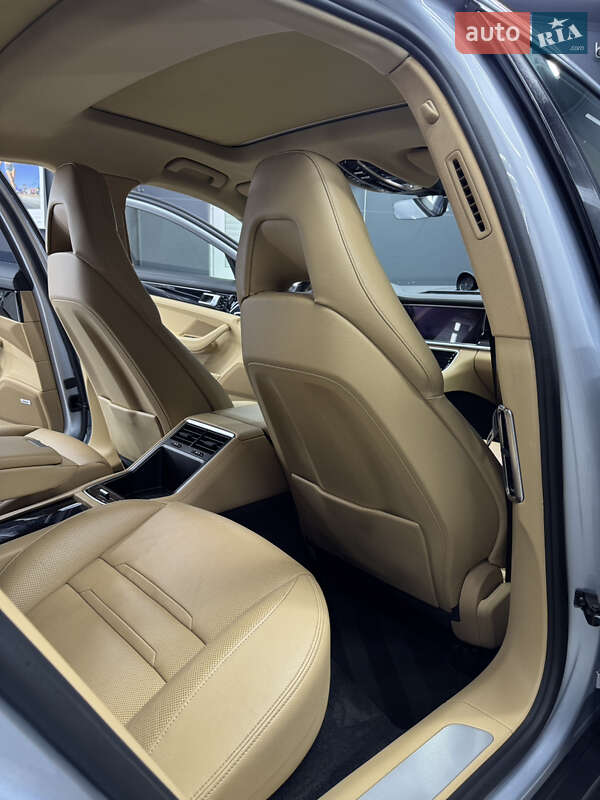 Фастбэк Porsche Panamera 2017 в Коломые фото 69 Фастбэк Porsche Panamera 2017 в Коломые