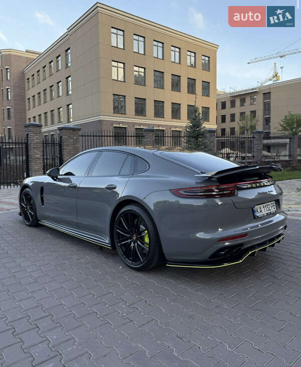 Універсал Porsche Panamera 2016 в Києві