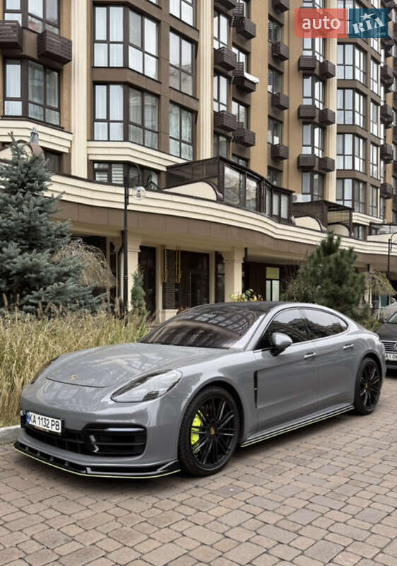 Універсал Porsche Panamera 2016 в Києві