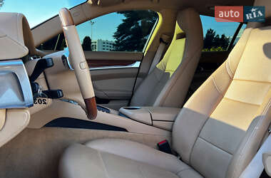 Фастбэк Porsche Panamera 2013 в Львове