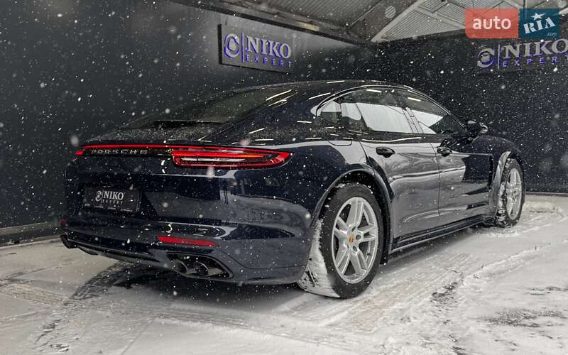 Фастбэк Porsche Panamera 2017 в Киеве фото 15 Фастбэк Porsche Panamera 2017 в Киеве