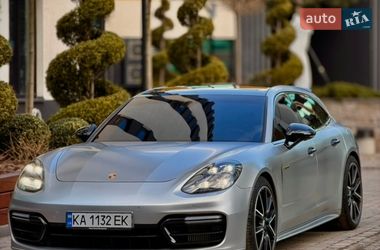 Універсал Porsche Panamera 2018 в Києві