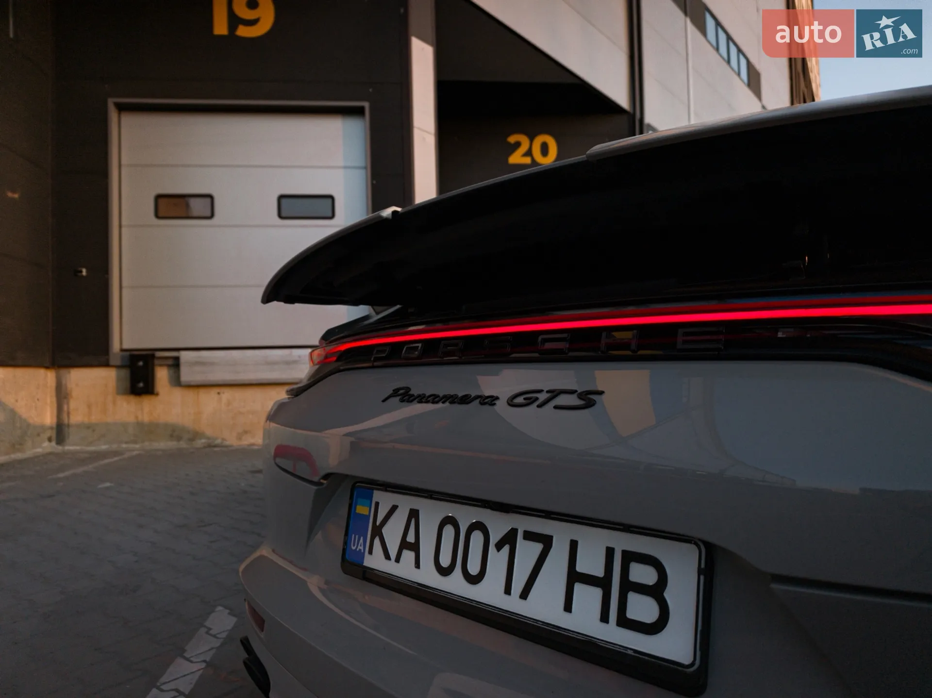 2021 Porsche Panamera - мініатюра 16