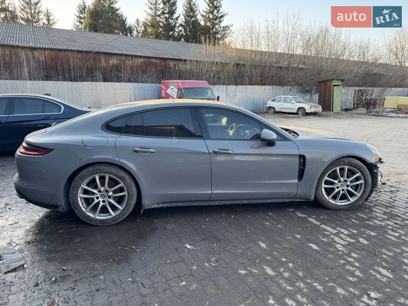 Porsche Panamera 2017