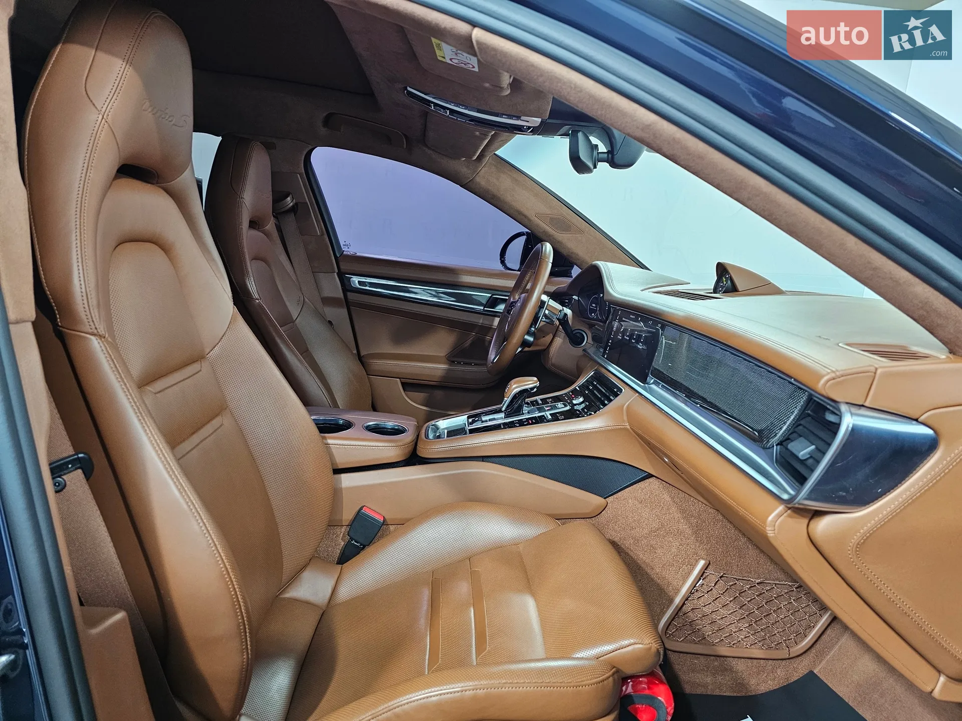 2017 Porsche Panamera - мініатюра 21