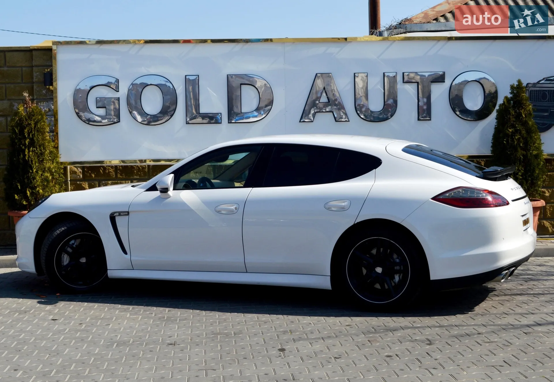 2011 Porsche Panamera - мініатюра 9