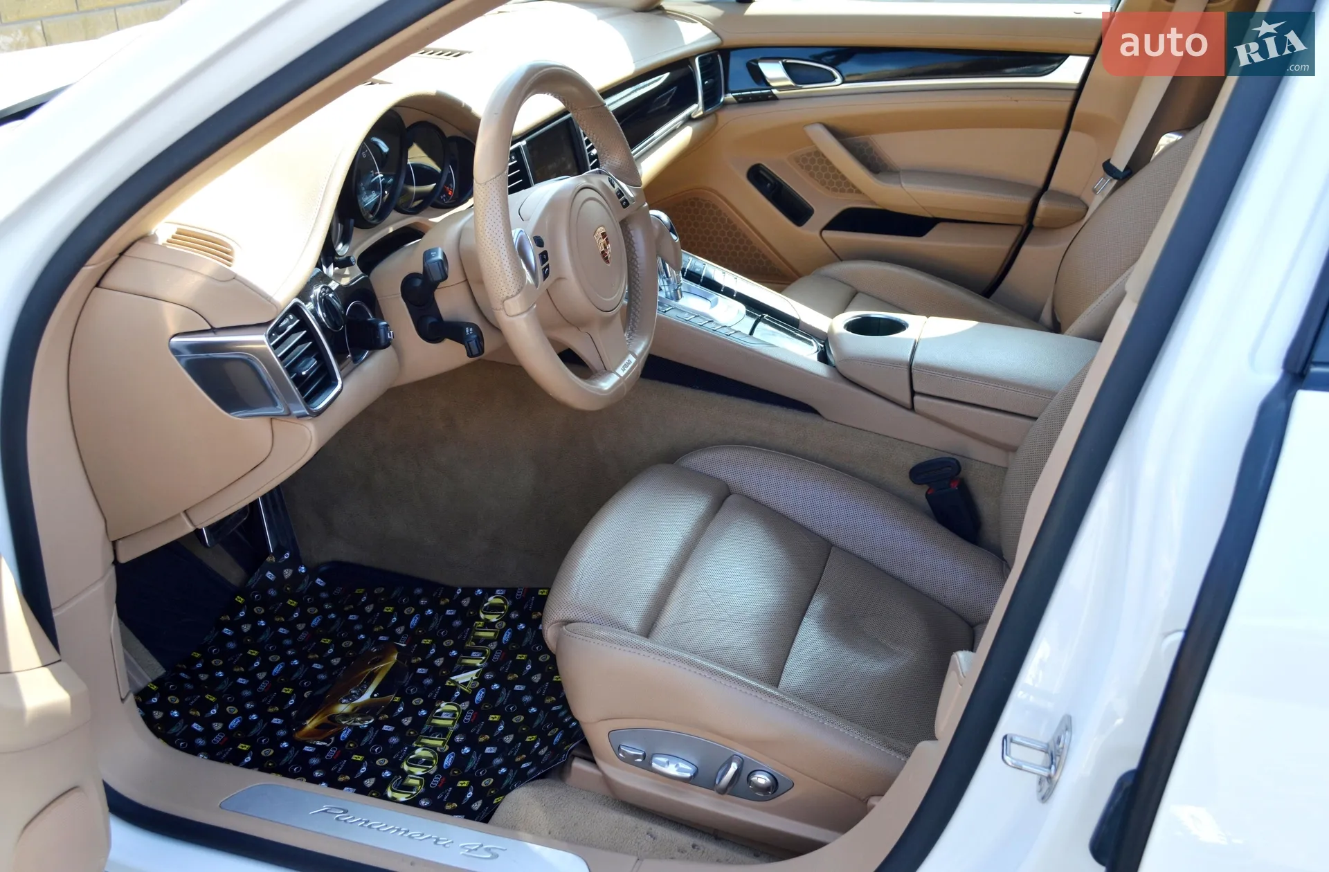 2011 Porsche Panamera - мініатюра 15