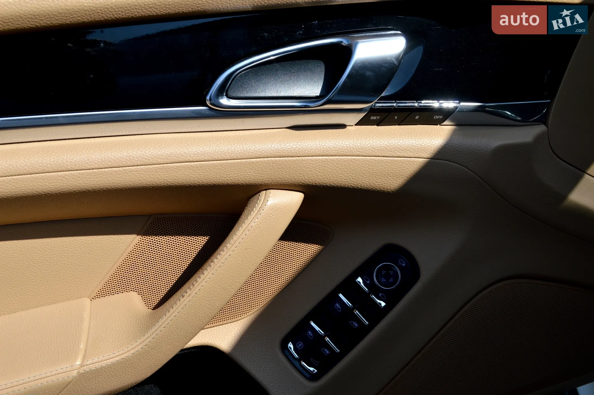2011 Porsche Panamera - мініатюра 16