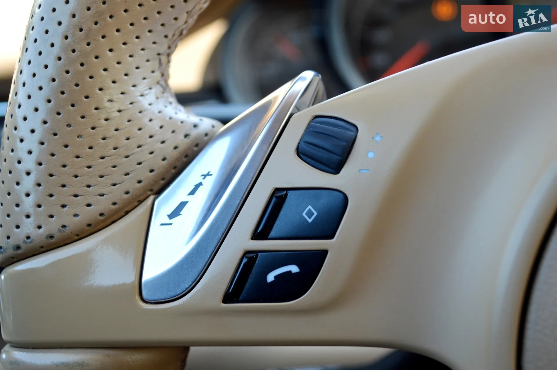 2011 Porsche Panamera - мініатюра 22
