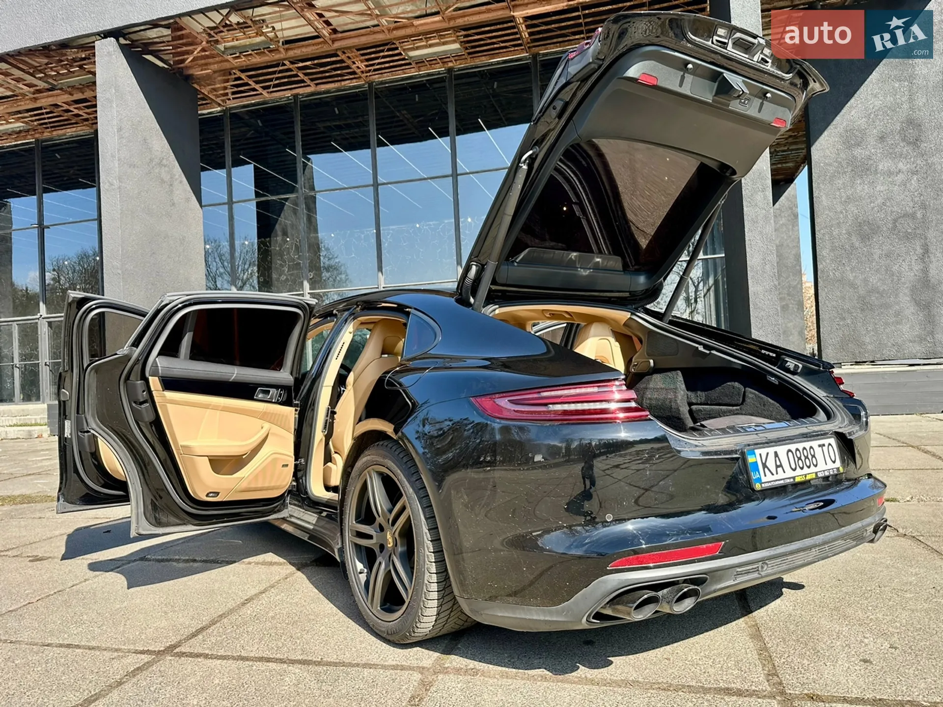 2017 Porsche Panamera - мініатюра 11