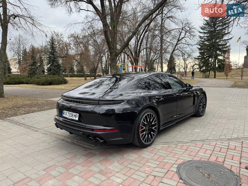 Фастбэк Porsche Panamera 2024 в Киеве фото 5 Фастбэк Porsche Panamera 2024 в Киеве