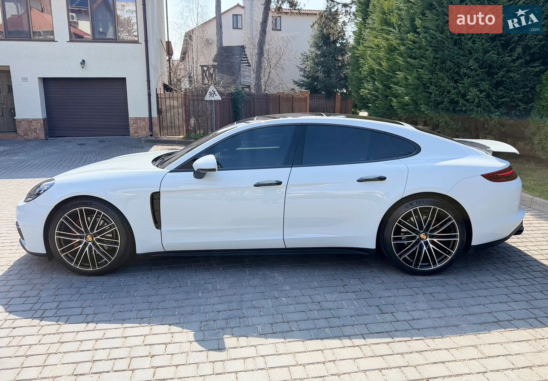 2017 Porsche Panamera - мініатюра 5