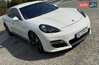 Фастбэк Porsche Panamera 2012 в Днепре