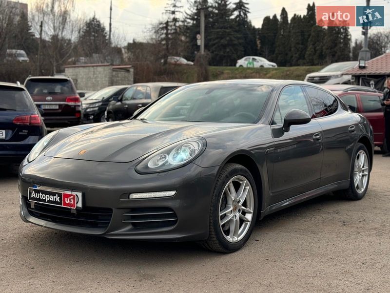 Porsche Panamera 2013