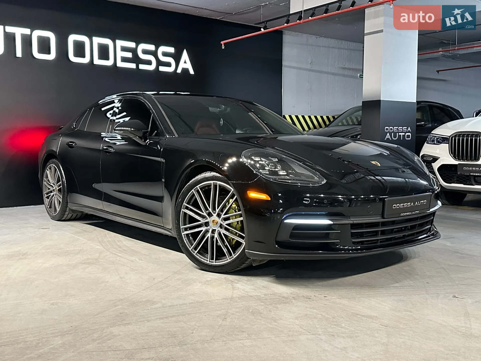 2017 Porsche Panamera - мініатюра 3