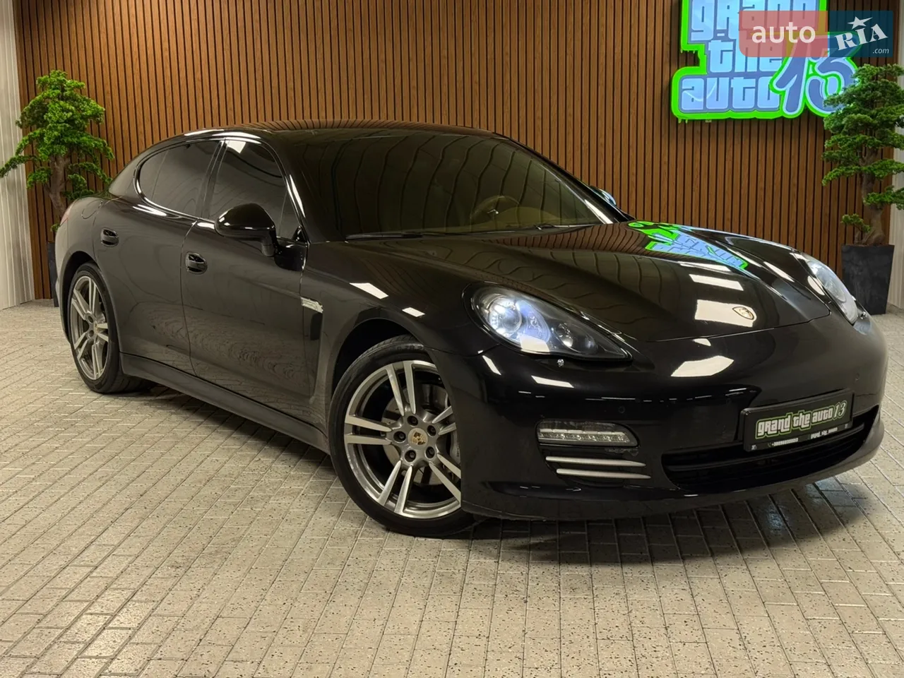 2013 Porsche Panamera - мініатюра 34