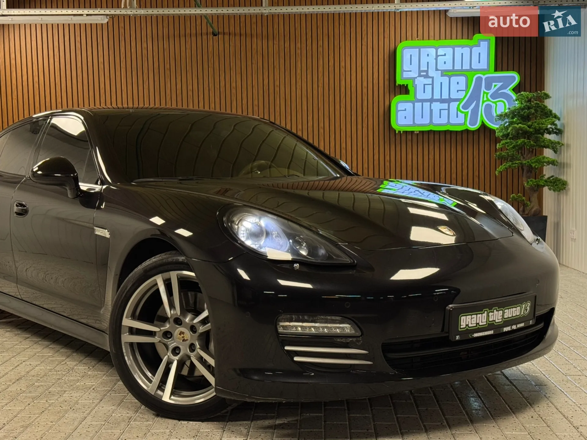 2012 Porsche Panamera - мініатюра 9