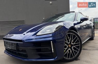 Фастбек Porsche Panamera 2024 в Києві