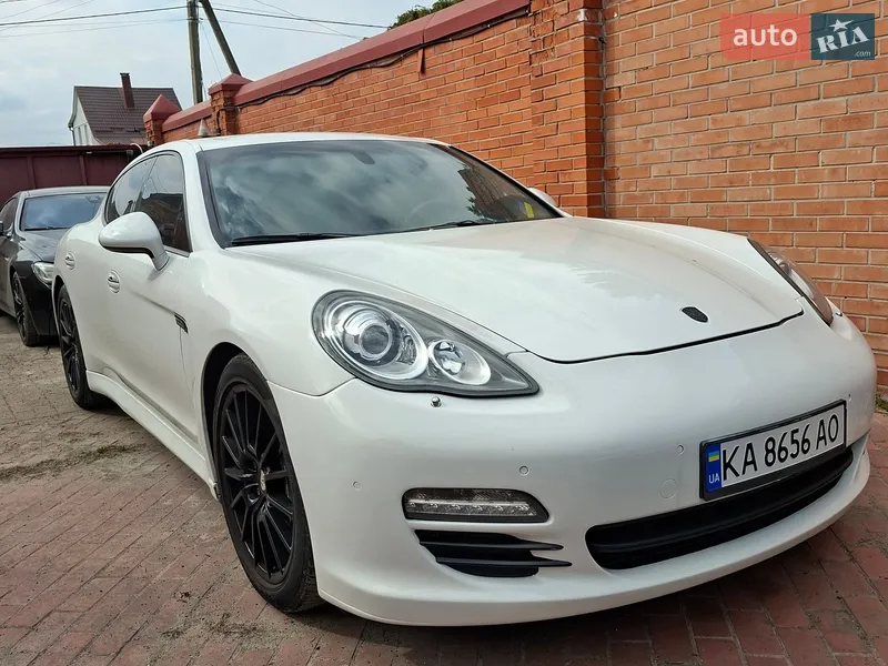 Porsche Panamera