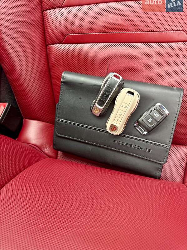Фастбек Porsche Panamera 2017 в Києві