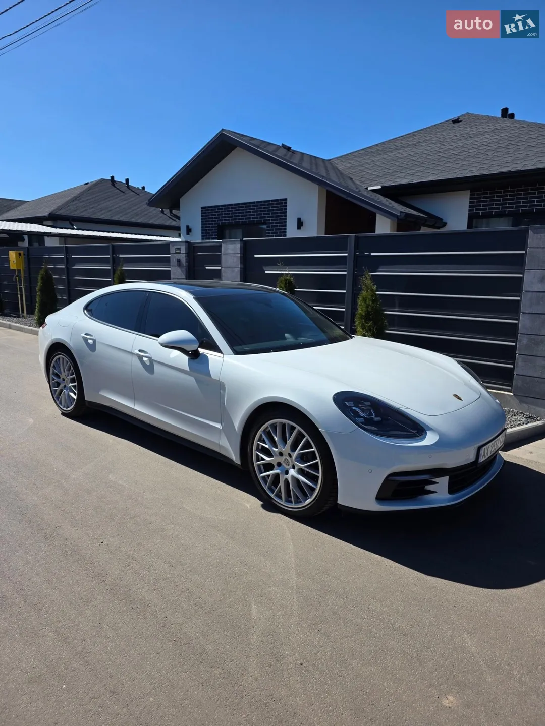 2019 Porsche Panamera - мініатюра 12