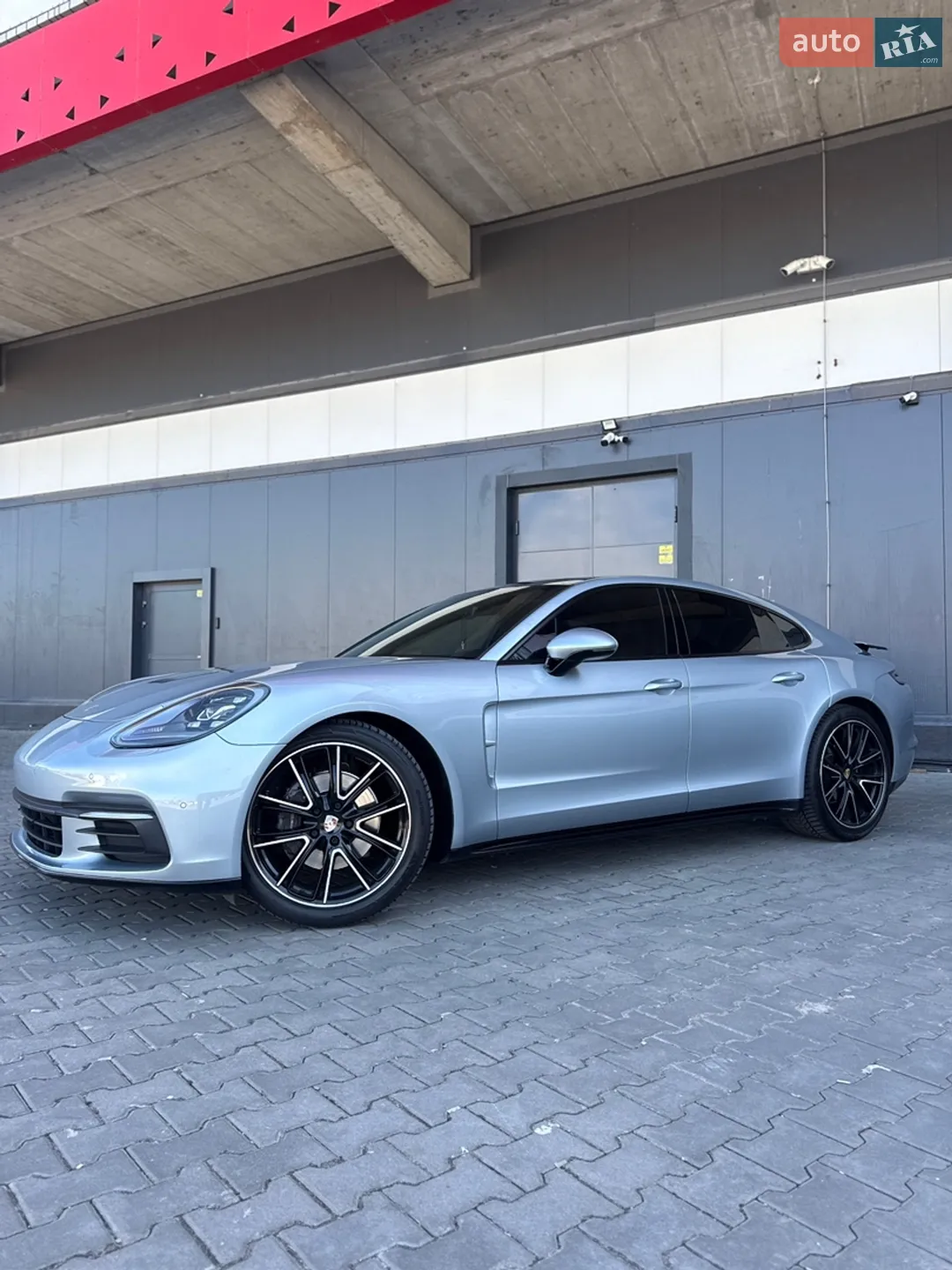 2019 Porsche Panamera - мініатюра 3