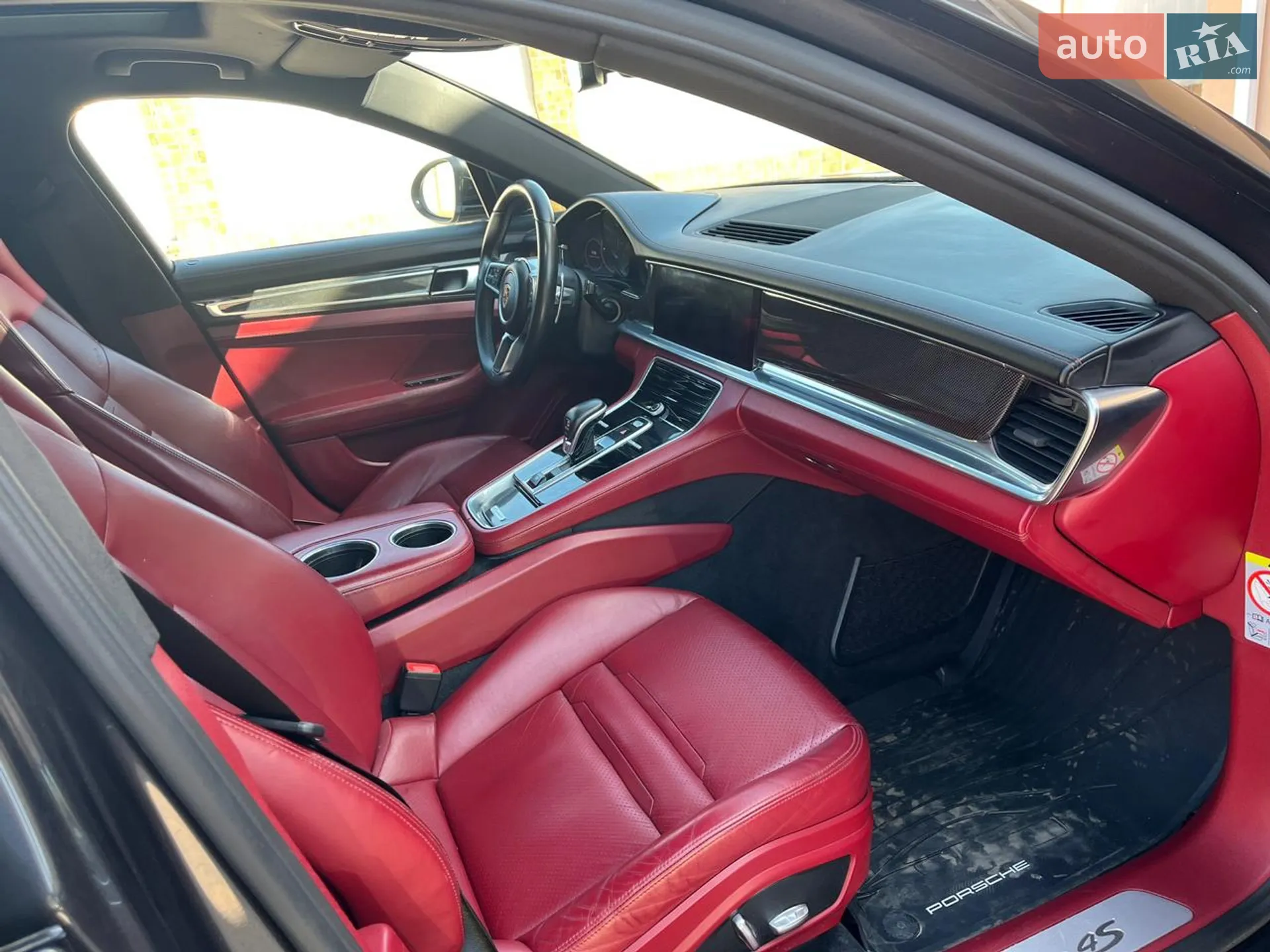 2017 Porsche Panamera - мініатюра 8