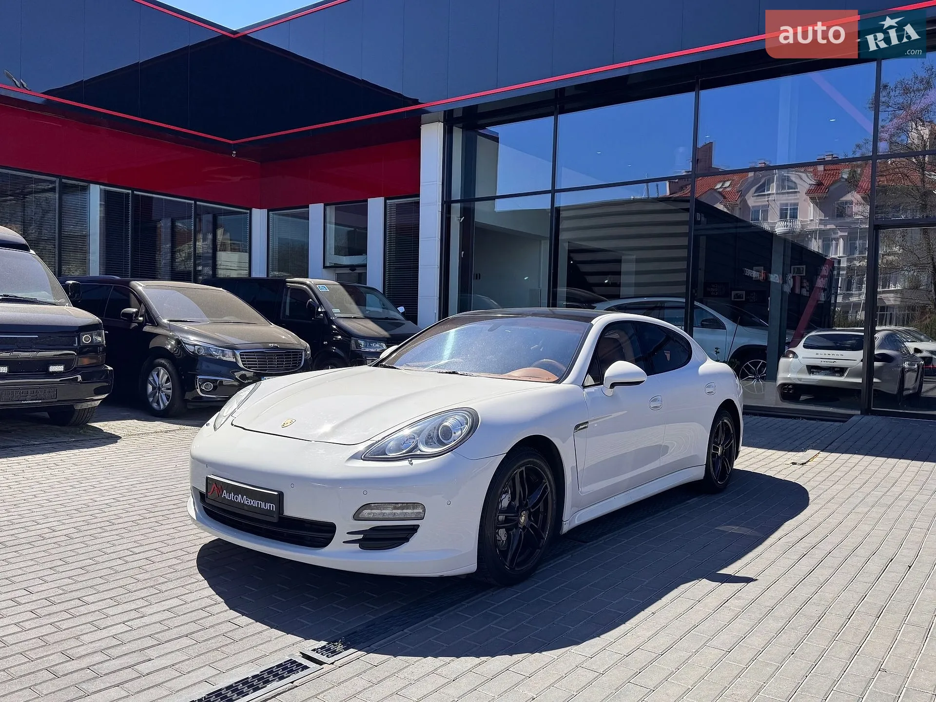 2011 Porsche Panamera - мініатюра 3