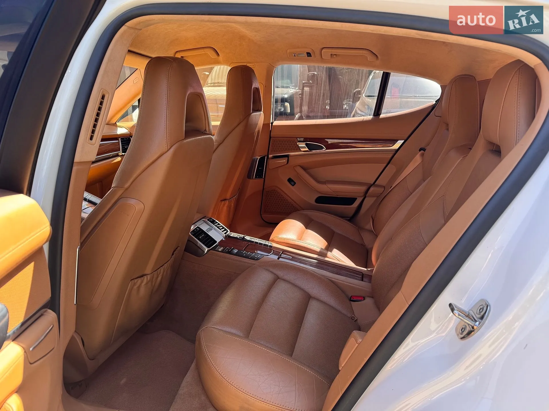 2011 Porsche Panamera - мініатюра 11