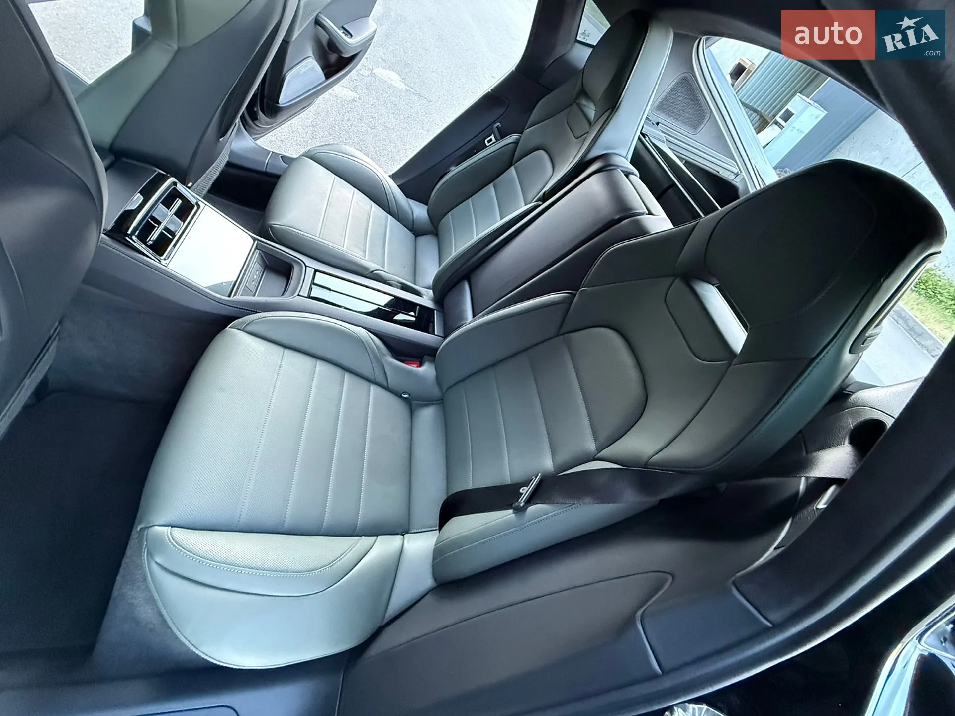 2024 Porsche Panamera - мініатюра 70