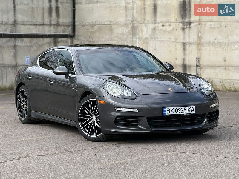 Porsche Panamera 2014