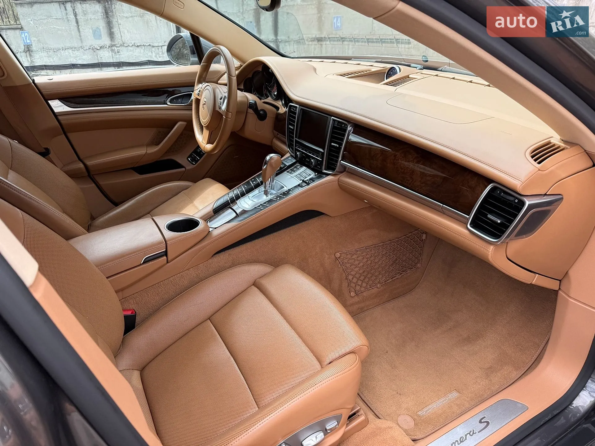 2014 Porsche Panamera - мініатюра 32