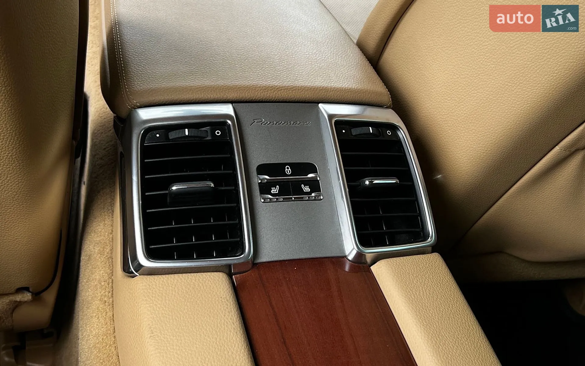 2013 Porsche Panamera - мініатюра 27