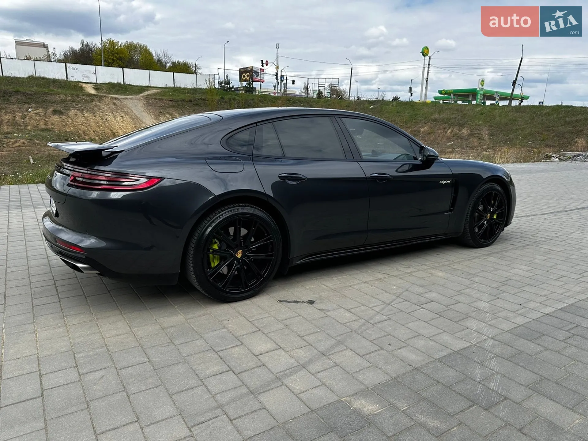 2017 Porsche Panamera - мініатюра 8