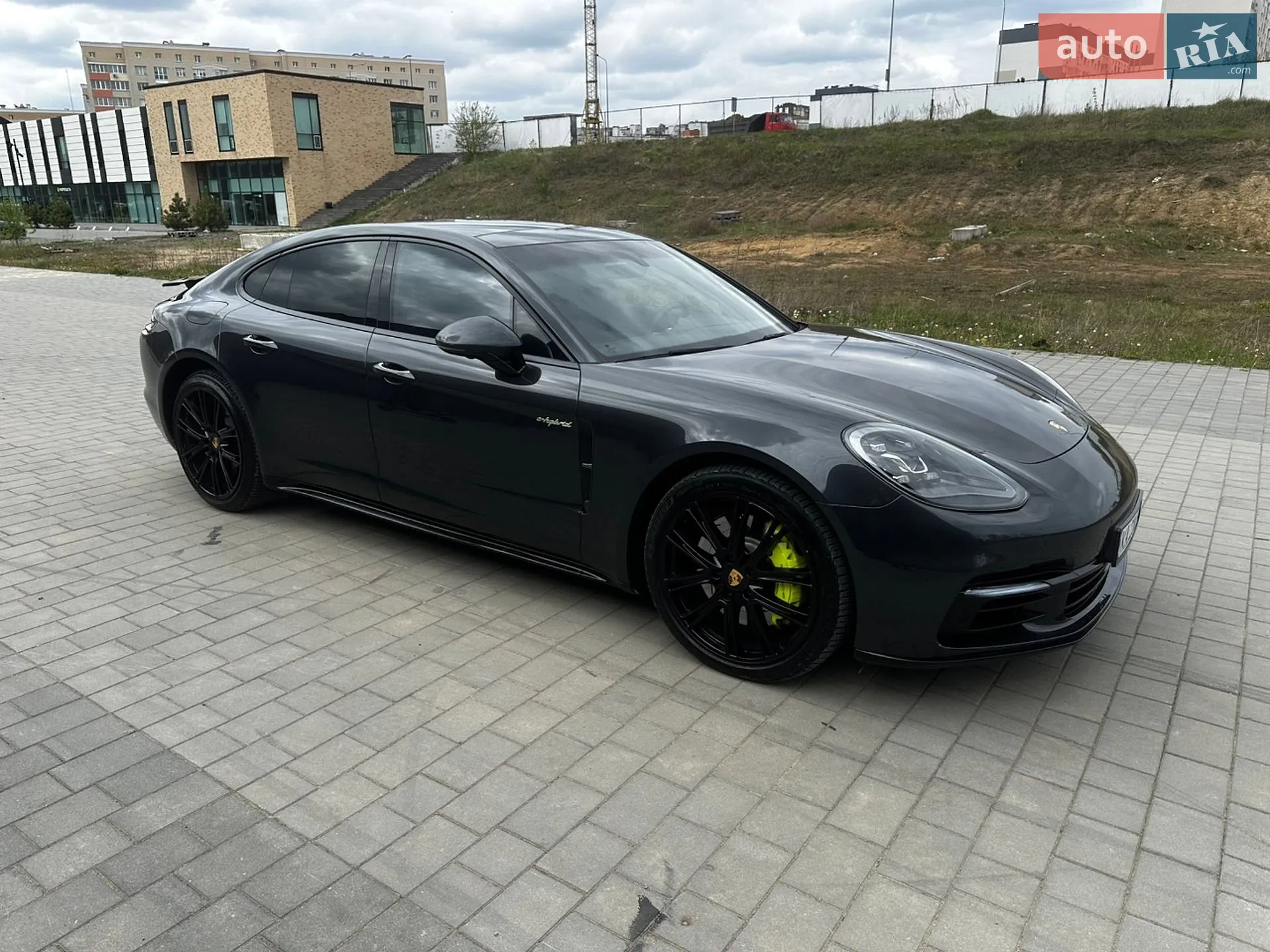 2017 Porsche Panamera - мініатюра 34
