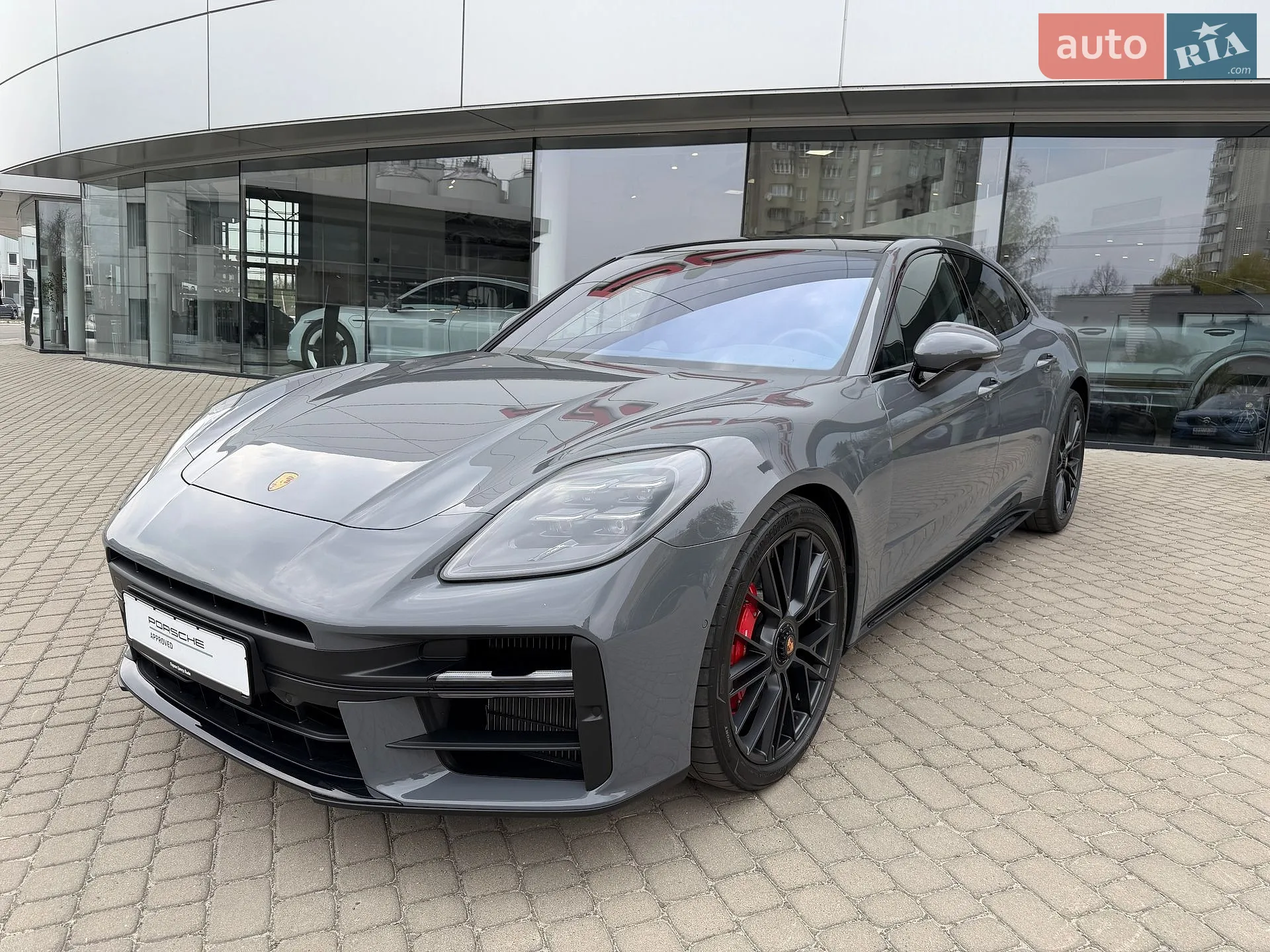 2025 Porsche Panamera - фото 1