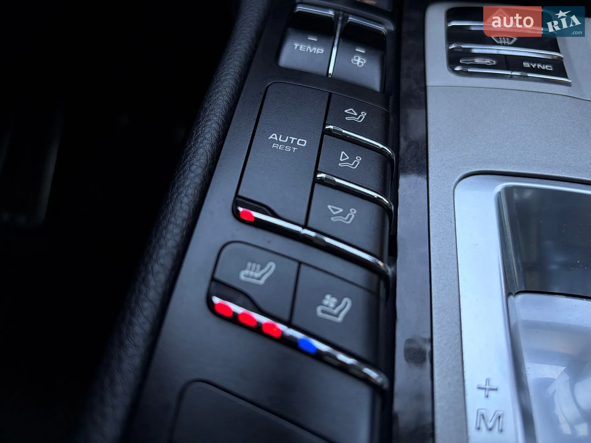 2015 Porsche Panamera - мініатюра 47