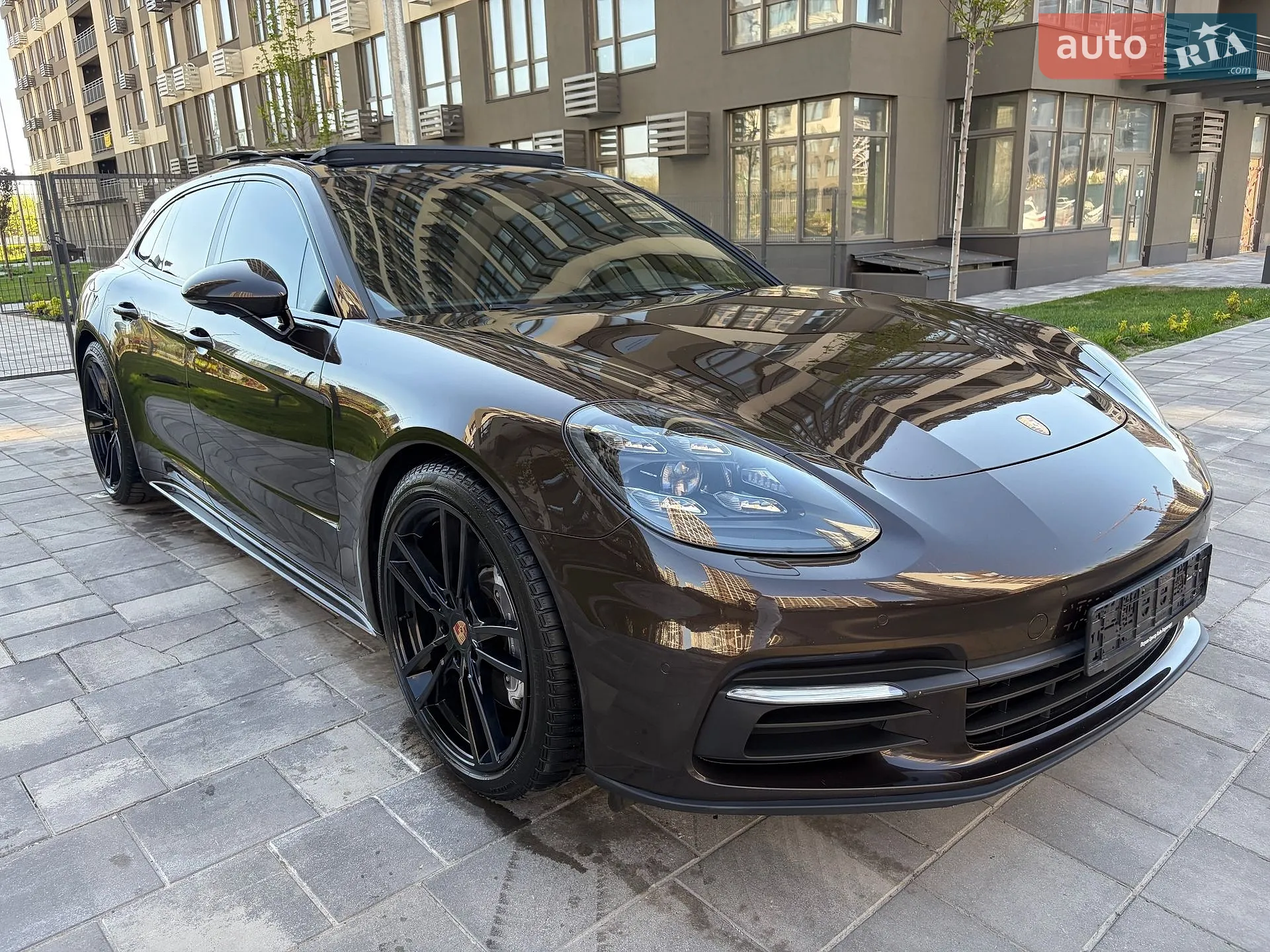 2017 Porsche Panamera - мініатюра 36