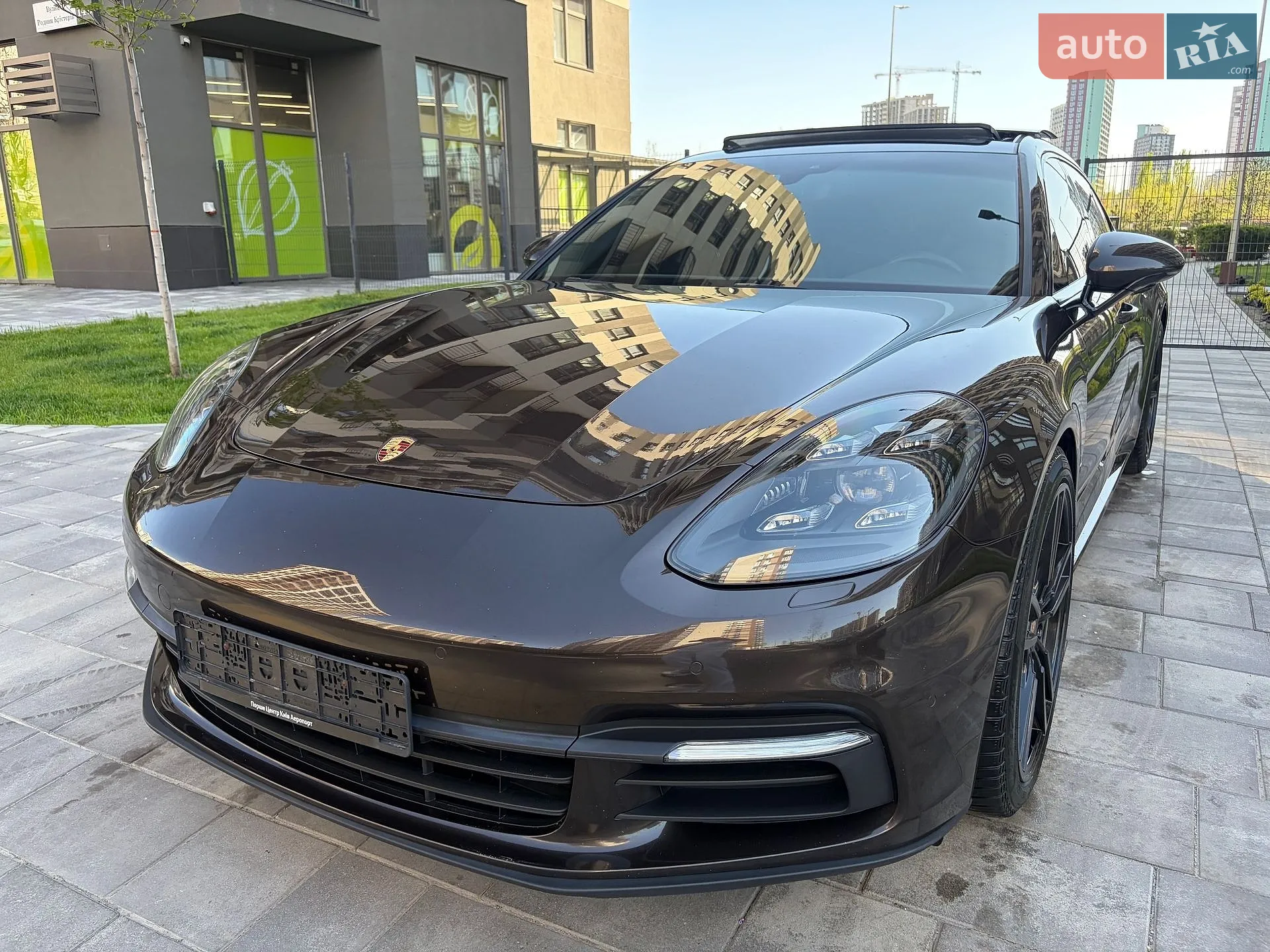 2017 Porsche Panamera - мініатюра 44