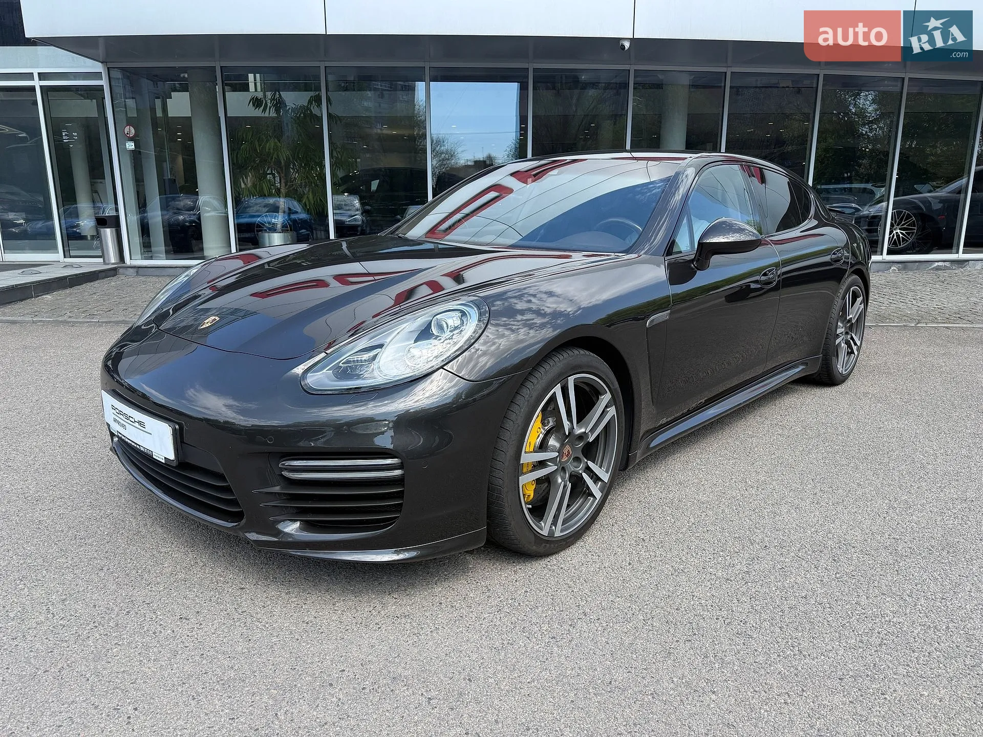 2013 Porsche Panamera - фото 1