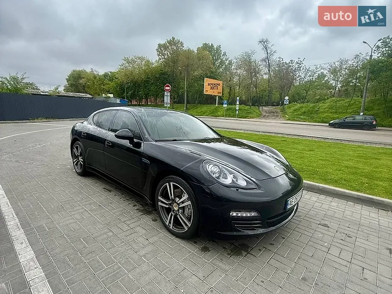 Porsche Panamera