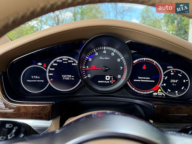 Фастбэк Porsche Panamera 2016 в Днепре