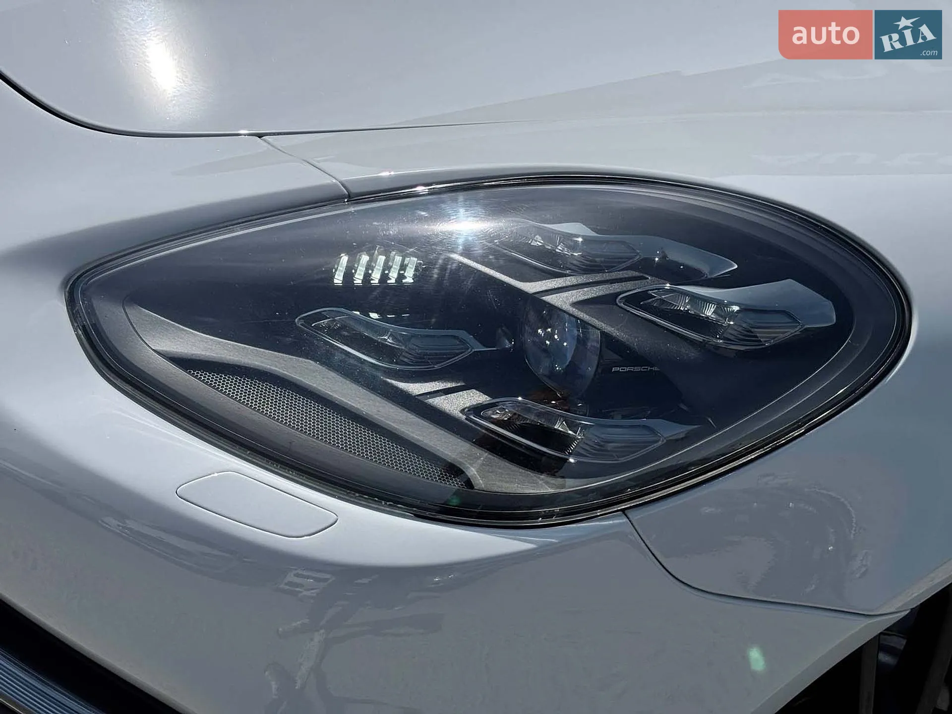 2017 Porsche Panamera - мініатюра 8