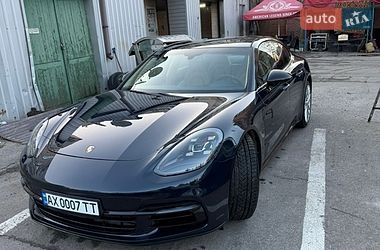 Фастбэк Porsche Panamera 2018 в Харькове