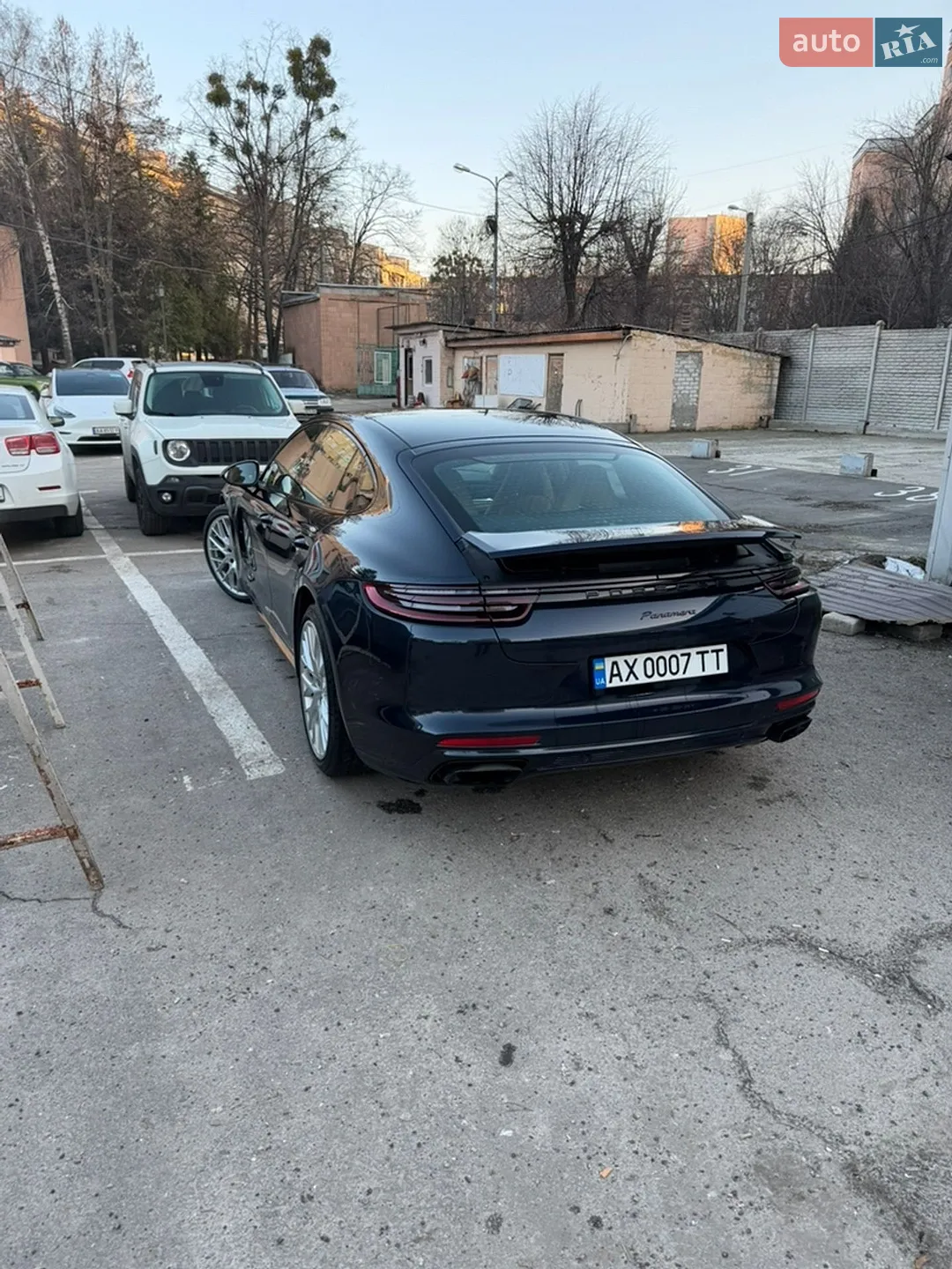 2018 Porsche Panamera - мініатюра 3