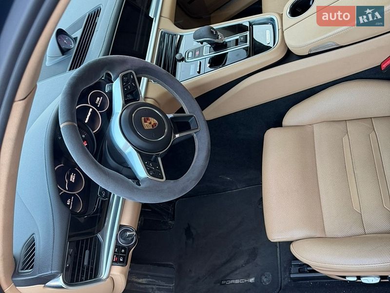 Фастбэк Porsche Panamera 2018 в Харькове