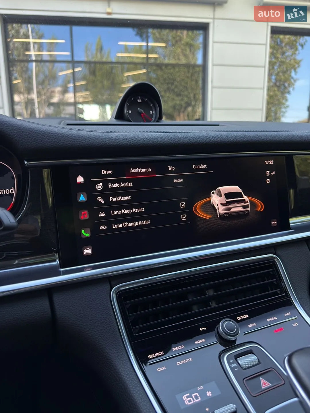 2022 Porsche Panamera - мініатюра 16