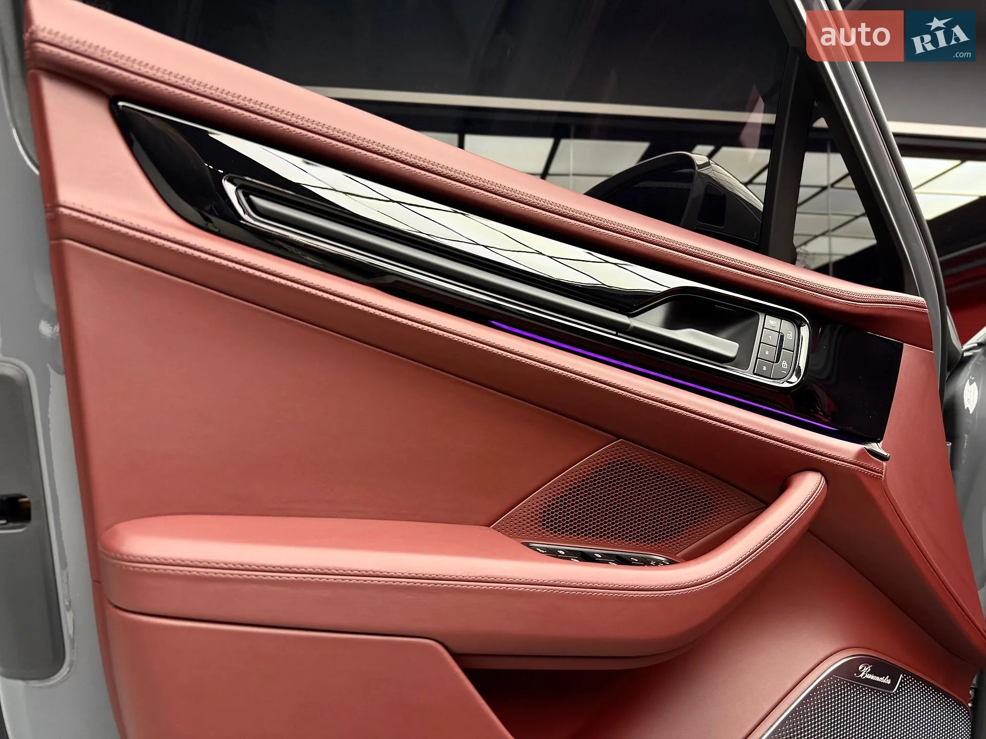 2025 Porsche Panamera - мініатюра 25